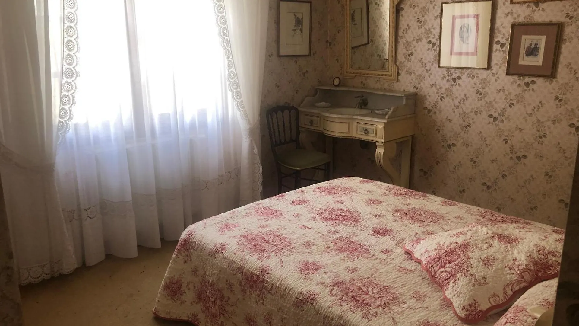 La Maison De Mimi Ribiers Holiday home
